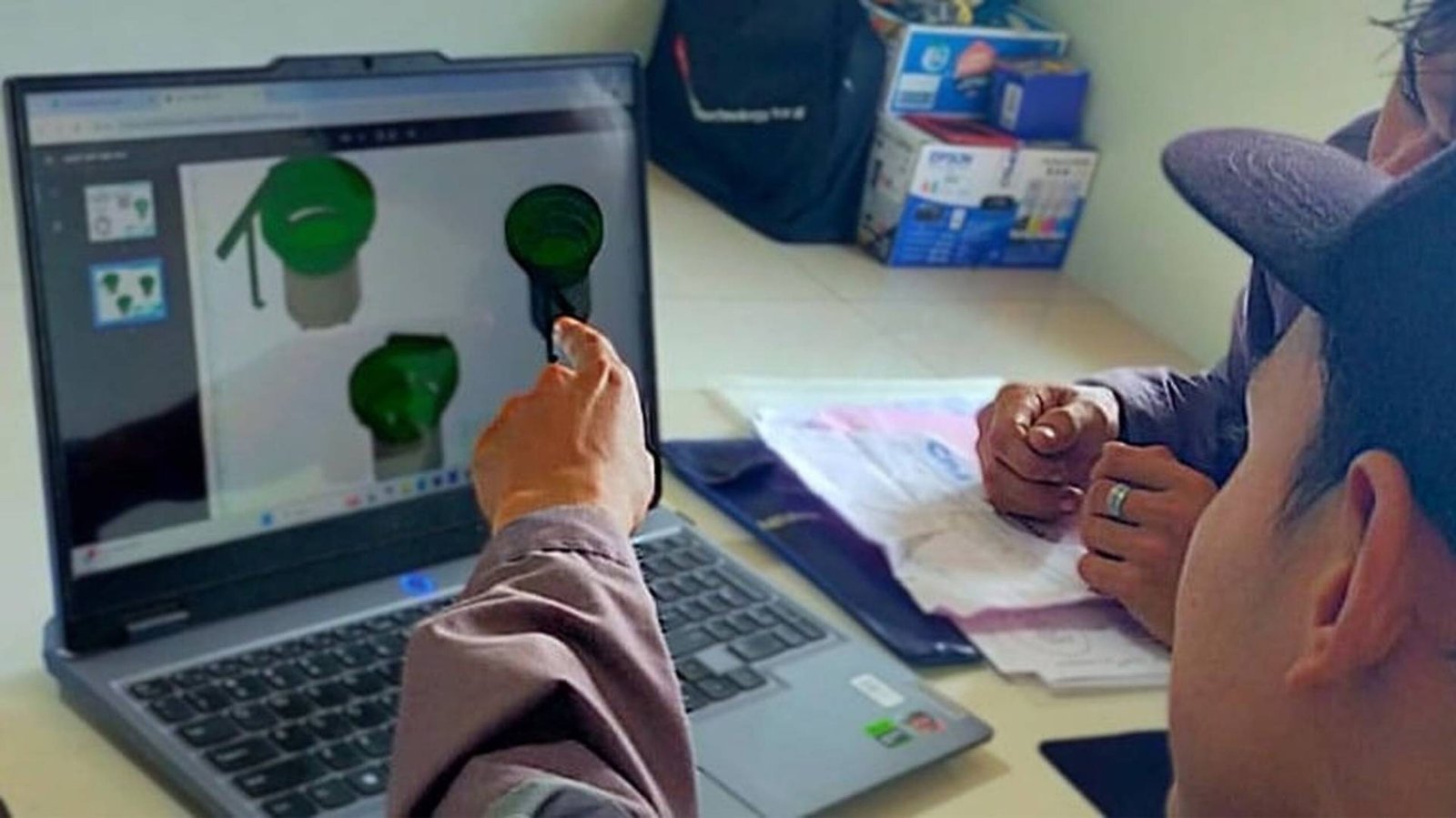 desain bowl feeder mendesain bowl feeder